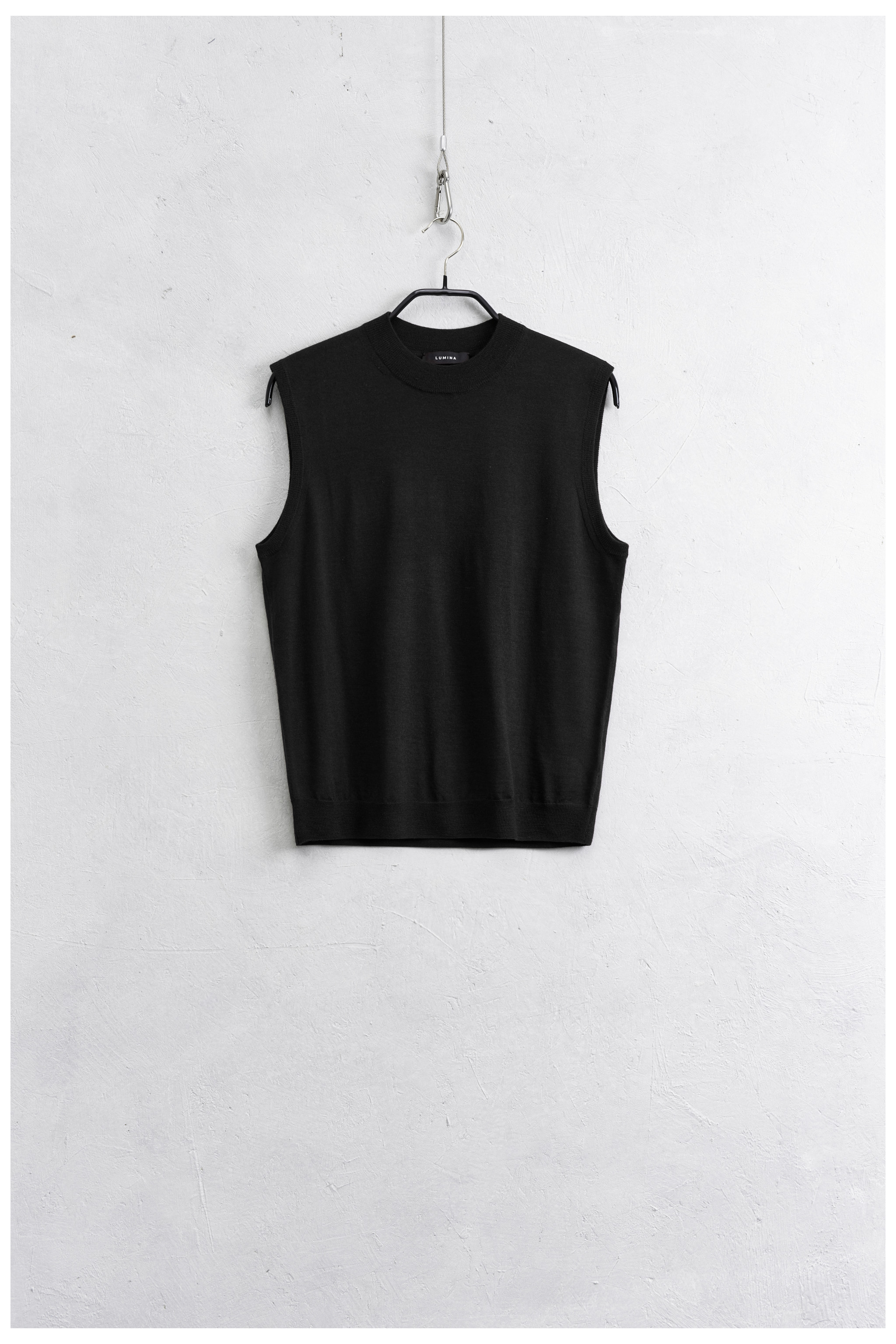 KNITTED VEST ART. 24301