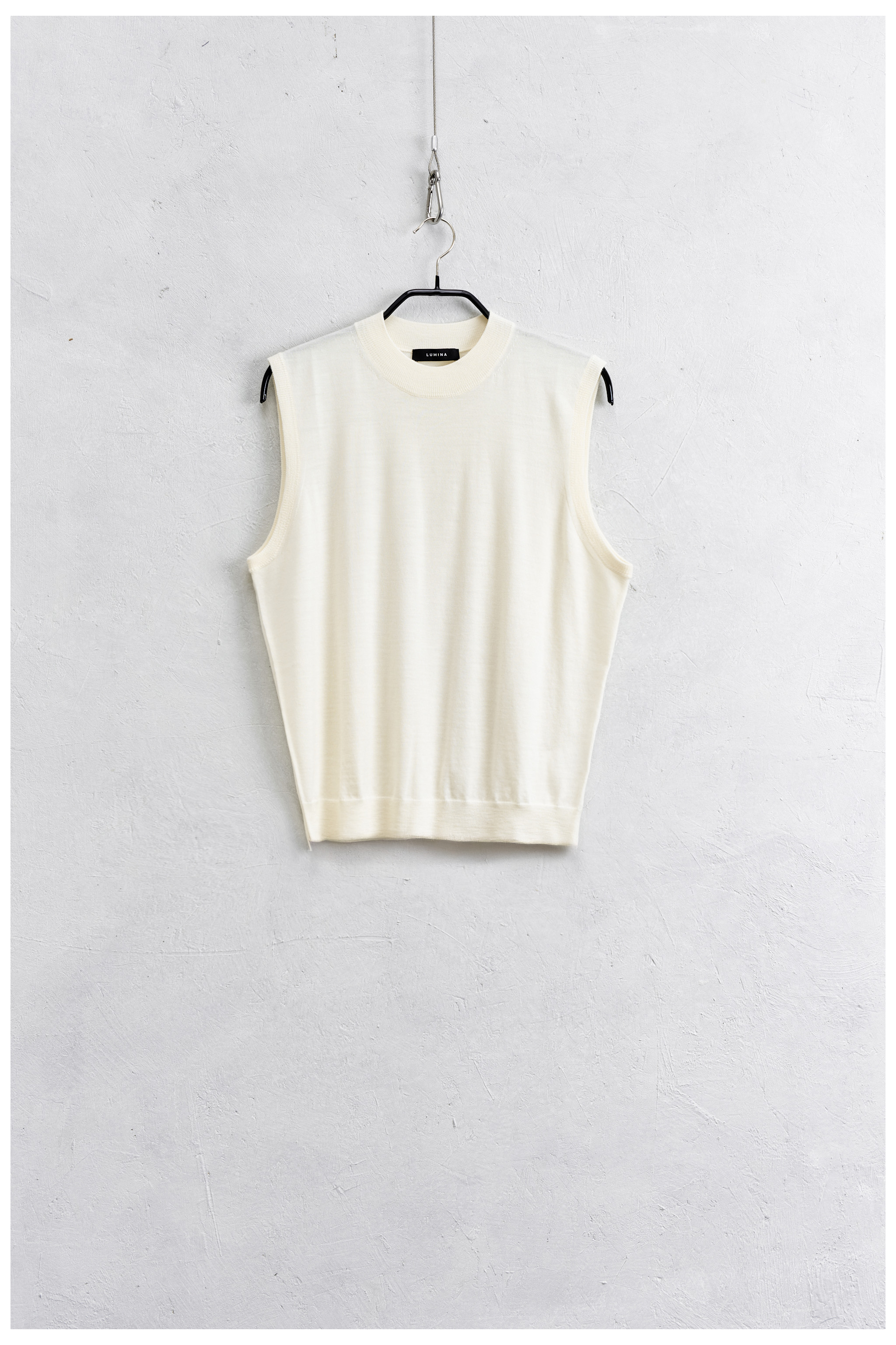 KNITTED VEST ART. 24301