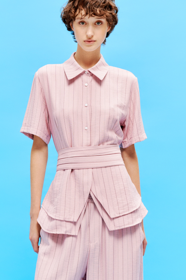 CAMICIA CON MOTIVO A RIGHE
