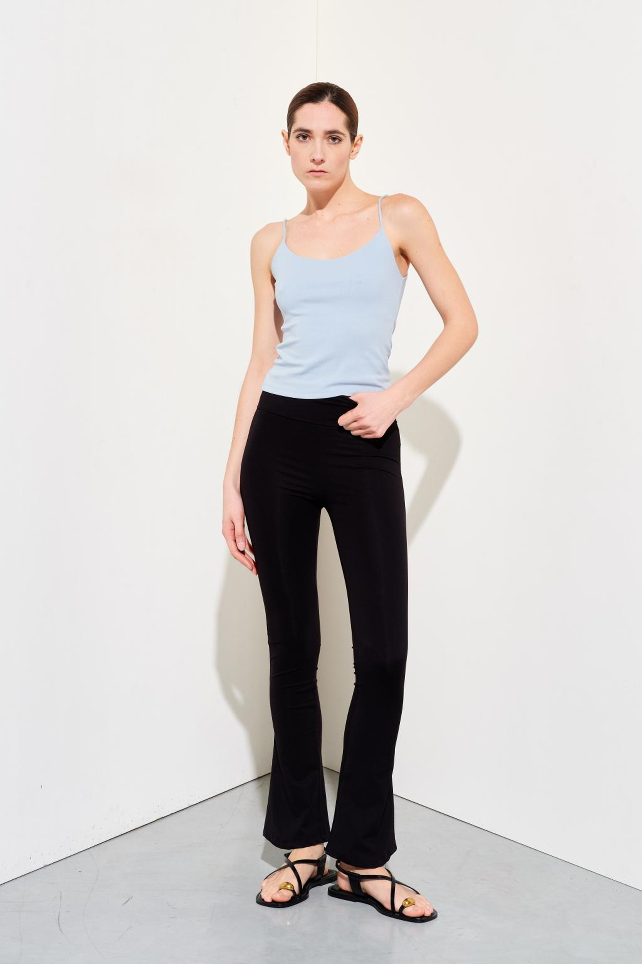 PANTALONI A ZAMPA
