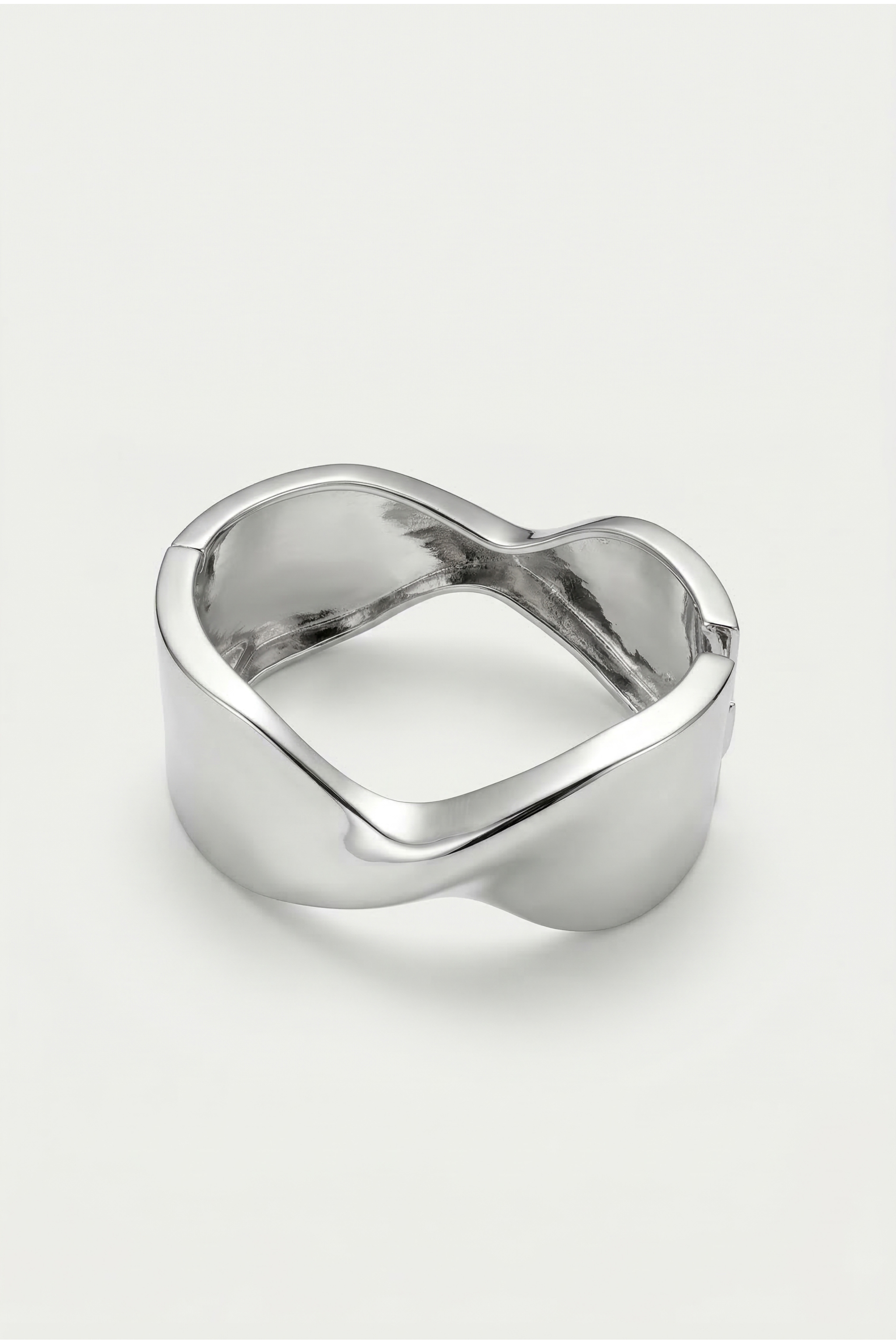 BRACCIALE LARGO CON LINEE...