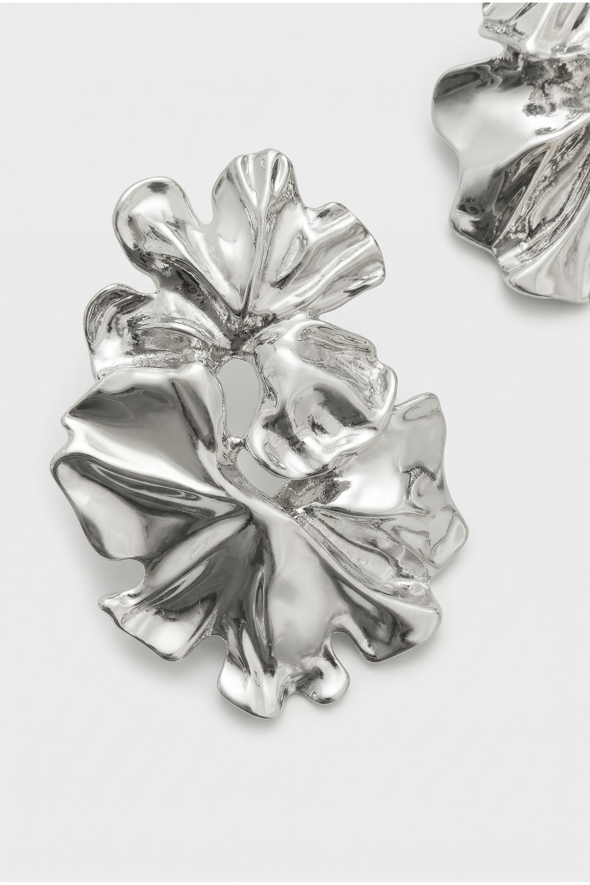 ORECCHINI DESIGN FLOREALE