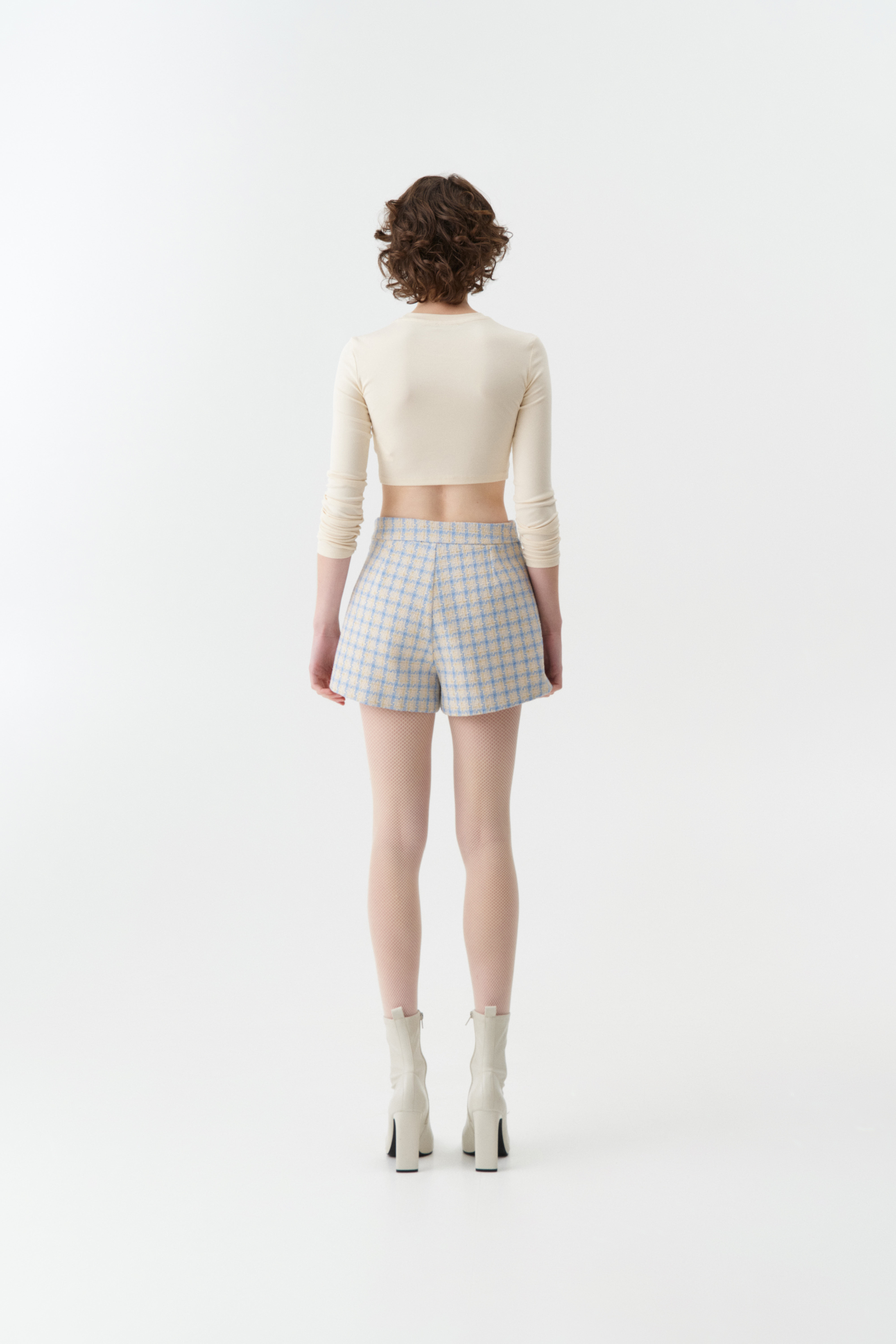 SHORTS IN TWEED