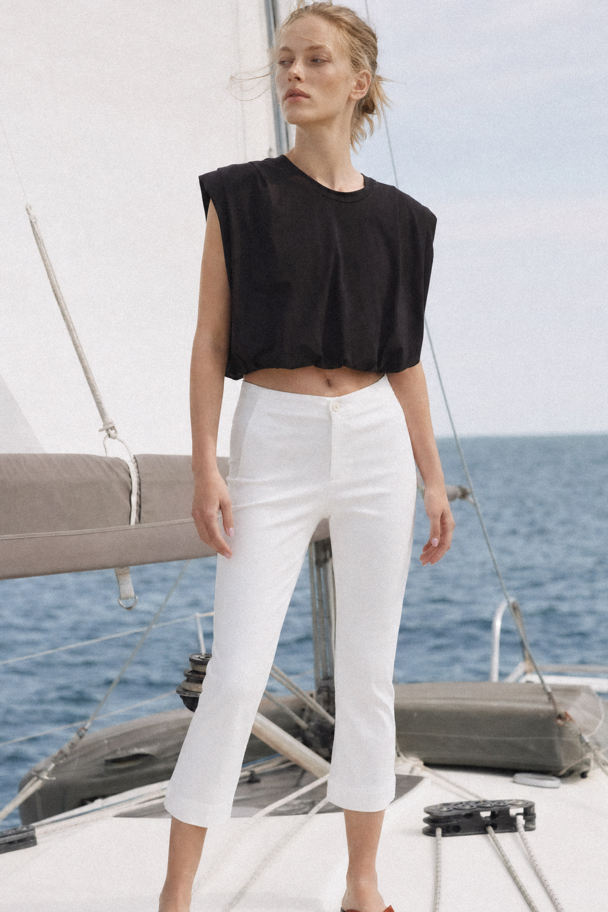 TOP ART. Y0202