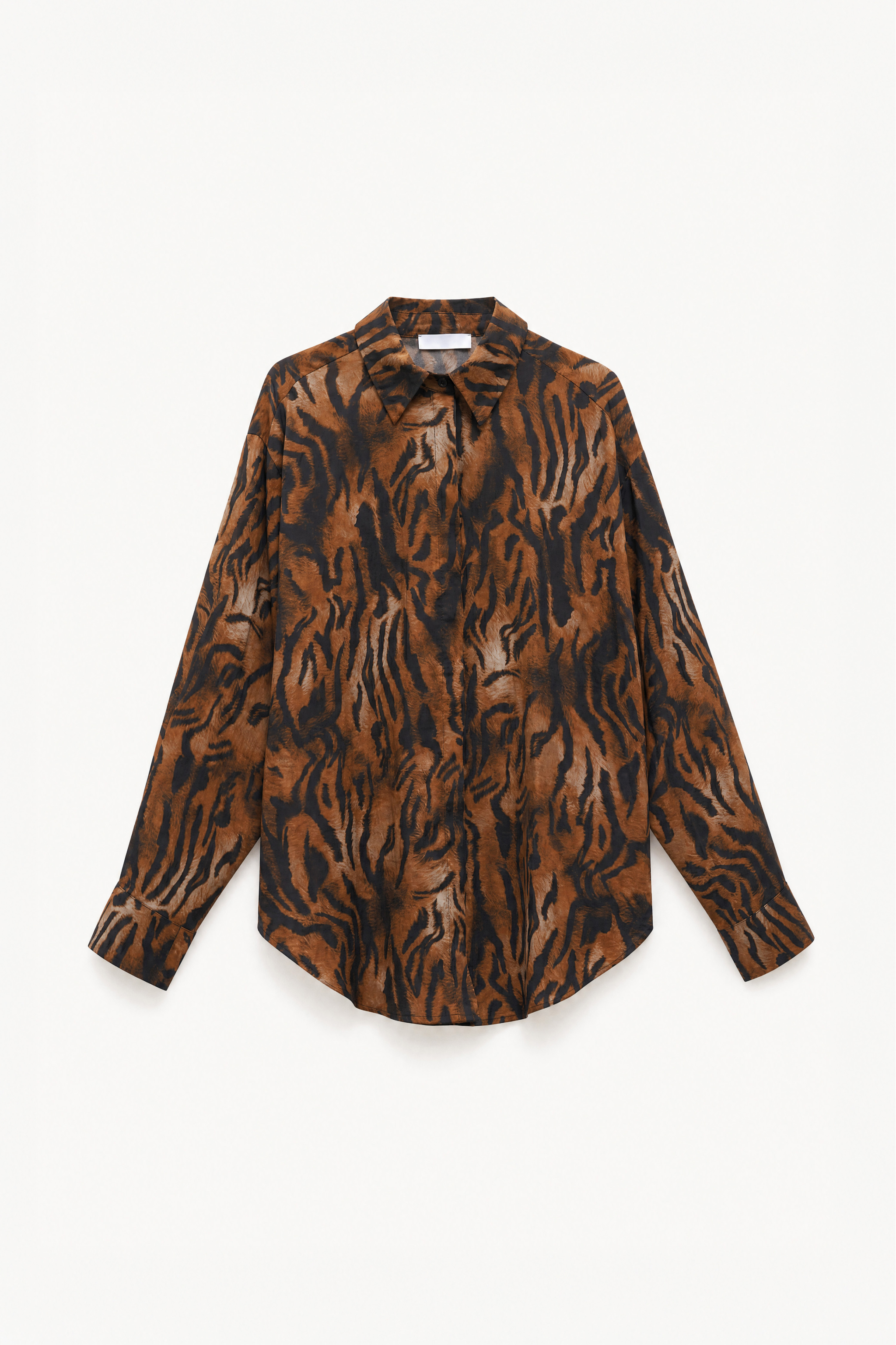 BLUSA CON FOULARD