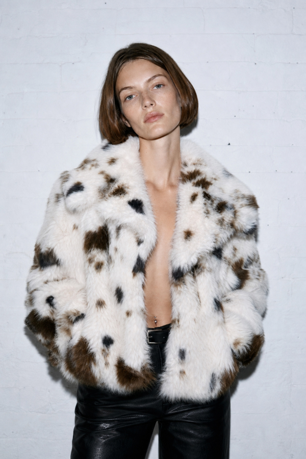 FUR COAT ART. LC260483